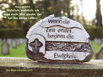 Christliches Poster A4: Verwitterte Keramik auf Grabstein