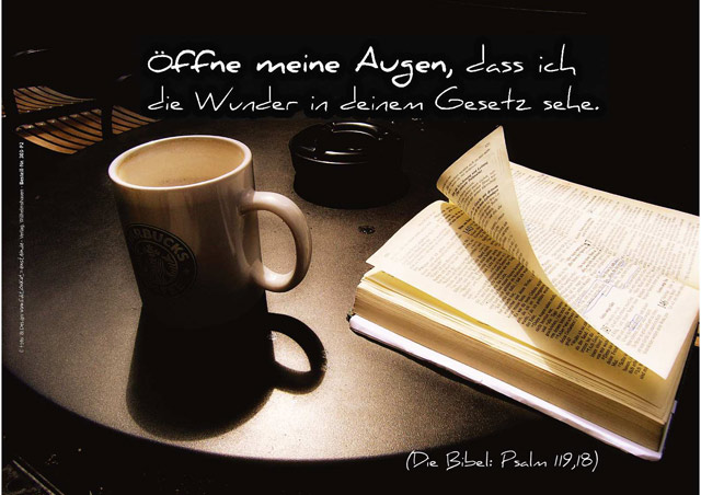 Christliches Poster A3: Stilleben mit Bibel & Kaffeebecher