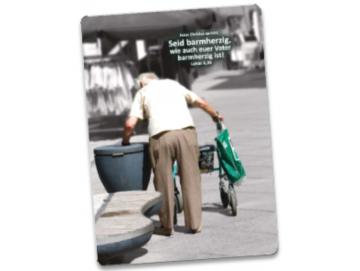 Postkarte Jahreslosung 2021: Rentner am Mülleimer