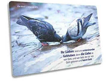 Christliche Postkarte: Trinkendes Taubenpaar