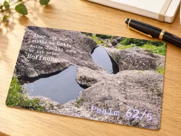 Christliche Postkarte: Wasserlachen in Felsen