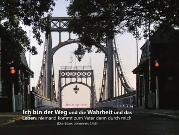 Leinwanddruck - Kaiser-Wilhelm-Brücke verträumt