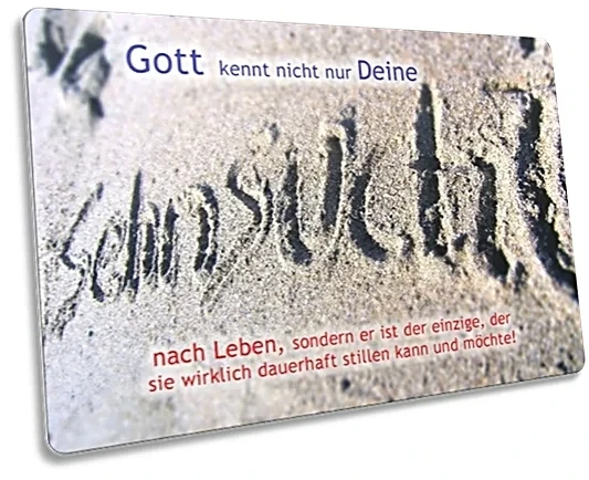 Postkarte: Das Wort Sehnsucht in Sand geschrieben