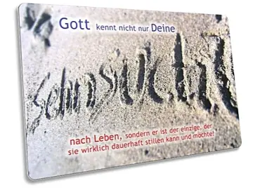 Postkarte: Das Wort Sehnsucht in Sand geschrieben