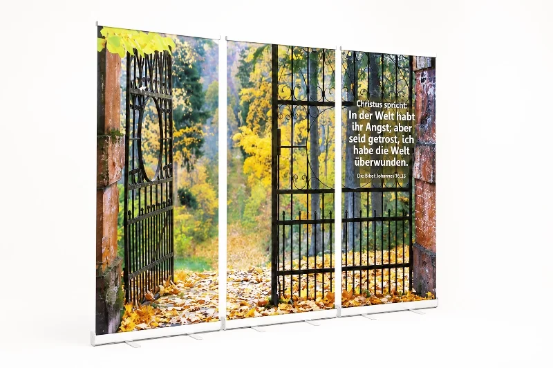 Produktfoto des Bestatterbedarf Rollup-Set mit dem Motiv einen offenen Parktores - Infinity Abschiedsdesign